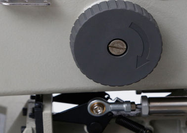 Elektrikli Otomatik Dikiş Makinası Ağır DP X 17 # 18 İğne Boyutu Tedarikçi