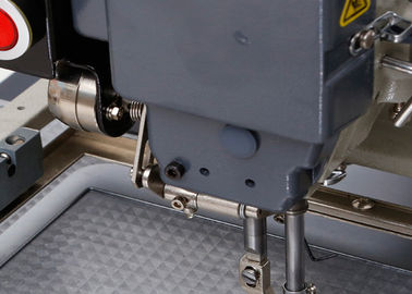 Elektrikli Otomatik Dikiş Makinası Ağır DP X 17 # 18 İğne Boyutu Tedarikçi