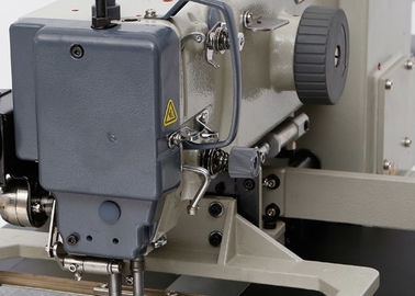 Elektrikli Otomatik Dikiş Makinası Ağır DP X 17 # 18 İğne Boyutu Tedarikçi