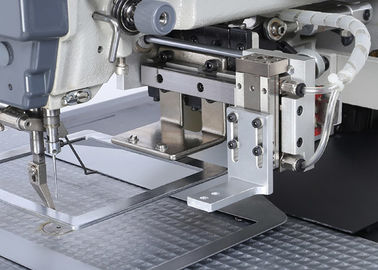 Pnuematic Dekoratif Dikişler Dikiş Makinası Tek İğne XC - 3020R Modeli Tedarikçi